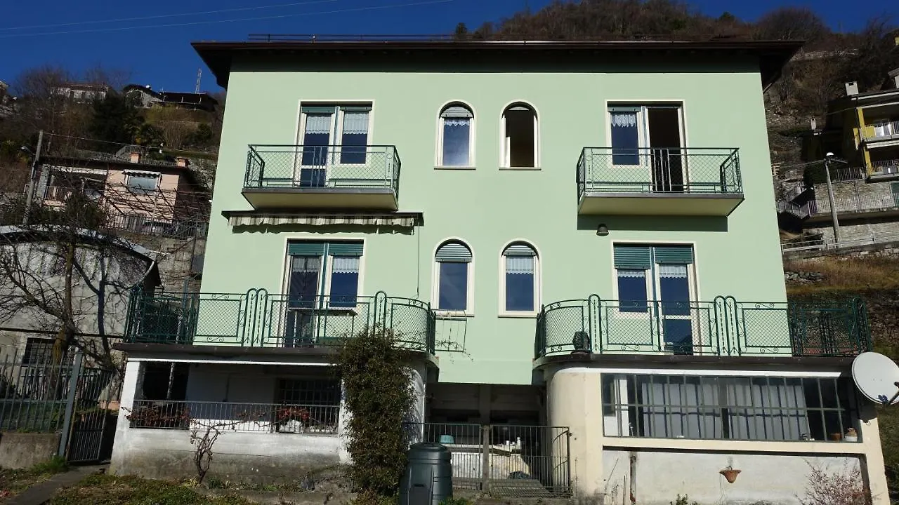 Appartamento Romantica - Larihome A71 Gravedona Apartment